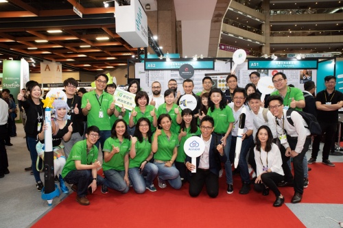 亞太電信是台灣電信業者中第一家申請5G實驗網並獲得同意之業者